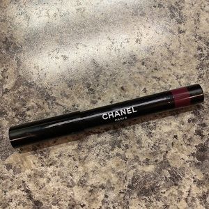 Chanel Lip Liner NEW!